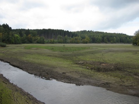 09-10-03-moehnesee-001